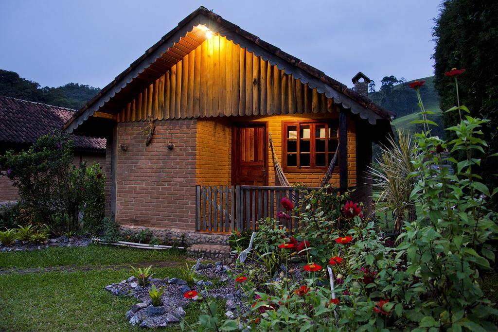 Pousada Vista Bonita Visconde De Maua Phòng bức ảnh