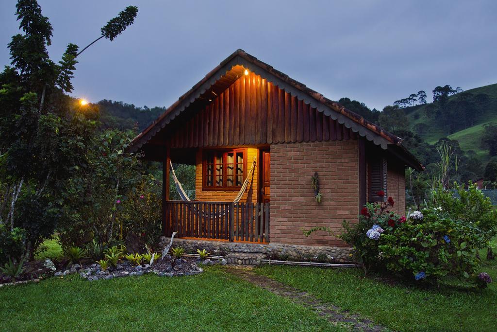 Pousada Vista Bonita Visconde De Maua Phòng bức ảnh